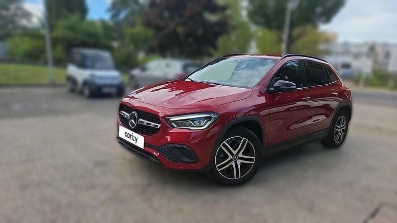 Rouge Utilisé 2020 Mercedes GLA200 Progressive SUV | 29 290 € (Bon prix) - Image 1/4