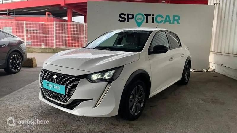 Blanc Utilisé 2022 Peugeot e-208 Style Citadine | 14 999 € (Super prix) - Image 1/4