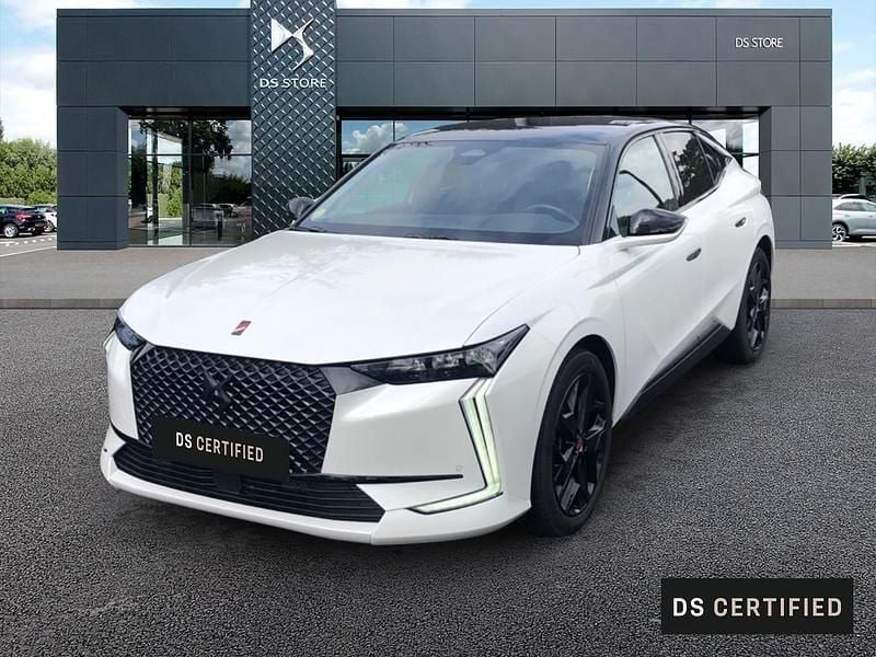 Blanc Utilisé 2024 DS Automobiles DS4 Performance Berline | 28 575 € (Prix juste) - Image 1/4