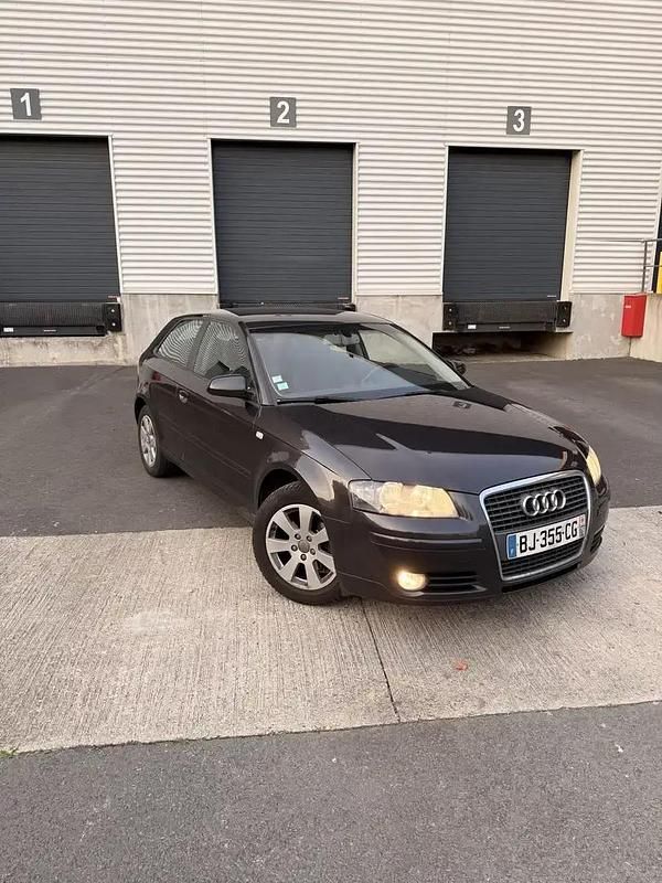 Utilisé 2008 Audi A3 Ambiente Coupé | 3 690 € - Image 1/4