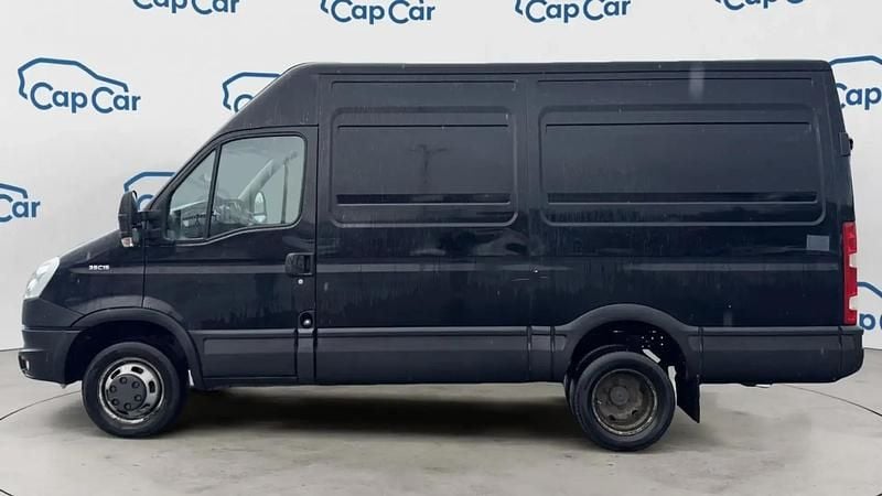 Occasion Iveco Daily 145 ch (106 kW) 2014 Noir Van