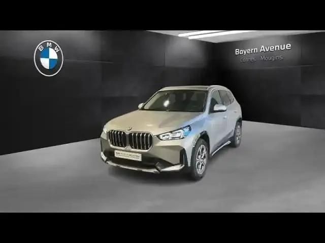 Spacesilber métal Utilisé 2024 BMW X1 xLine SUV | 48 790 € (Prix cher) - Image 1/4