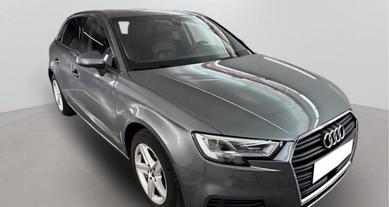 Utilisé 2019 Audi A3 Sportback Advanced Berline | 17 990 € (Prix juste) - Image 1/4