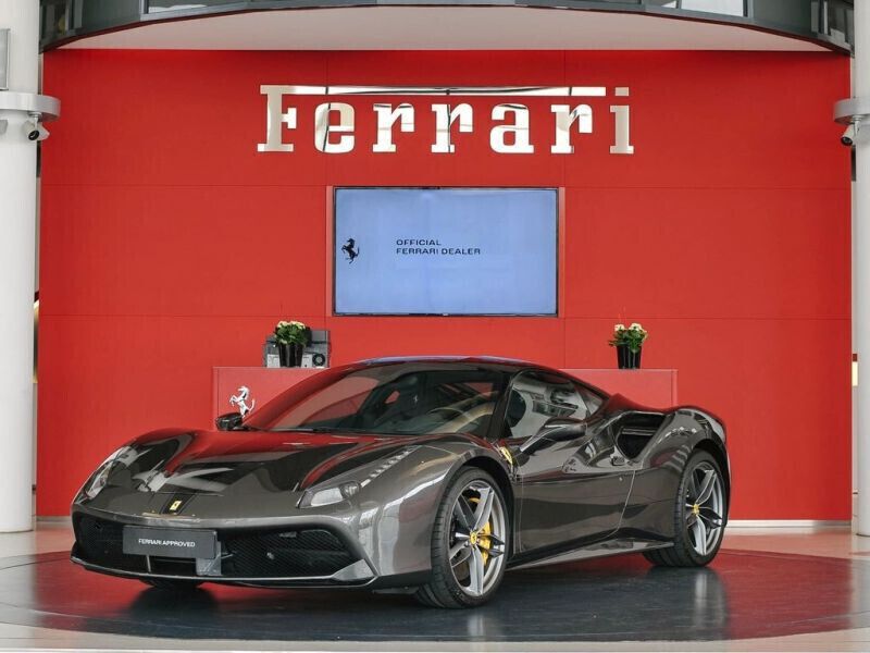 Gris Utilisé 2016 Ferrari 488 Cabriolet | 257 000 € (Bon prix) - Image 1/4