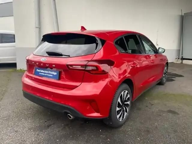 Occasion Ford Focus Business Edition 2024 Rouge métallisé Berline