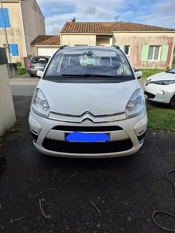 Utilisé 2011 Citroën Grand C4 Picasso Monospace | 7 000 € - Image 1/4