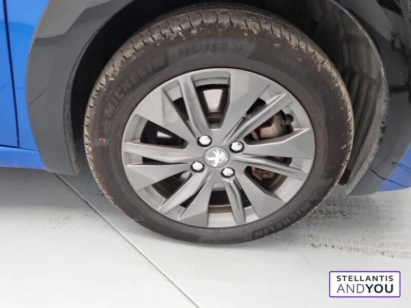 Occasion Peugeot e-208 100 kW (136 ch) 2022 Bleu Citadine