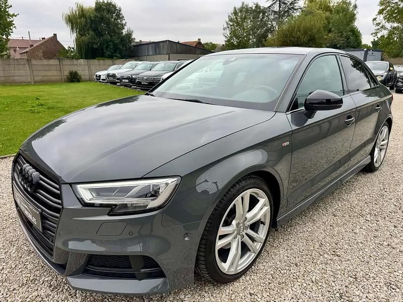 Gris Utilisé 2018 Audi A3 Ambition Berline | 20 450 € (Prix juste) - Image 1/4