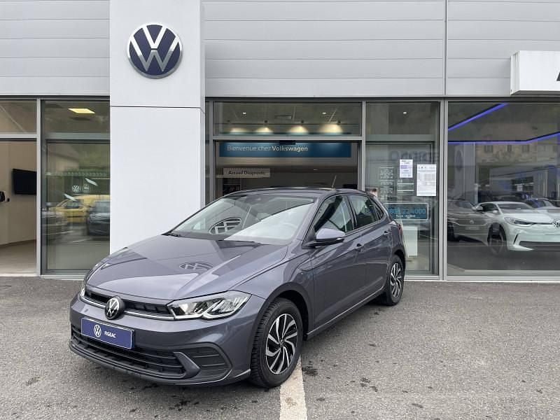 Utilisé 2023 VW Polo S Berline | 18 990 € (Prix juste) - Image 1/4