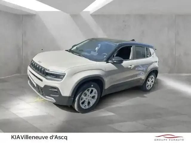 Stone métallisé + toit volcano Utilisé 2025 Jeep Avenger EV Altitude SUV | 34 990 € (Prix cher) - Image 1/4