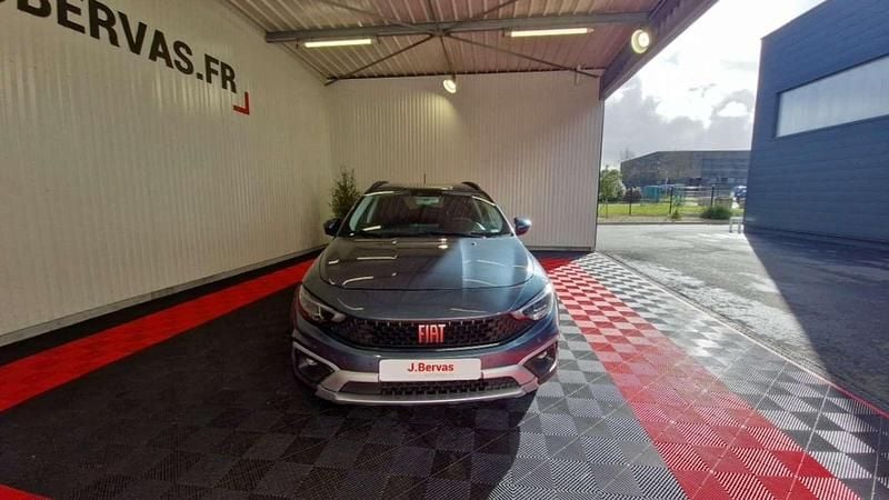 Occasion Fiat Tipo Cross 131 ch (96 kW) 2023 Bleu Break