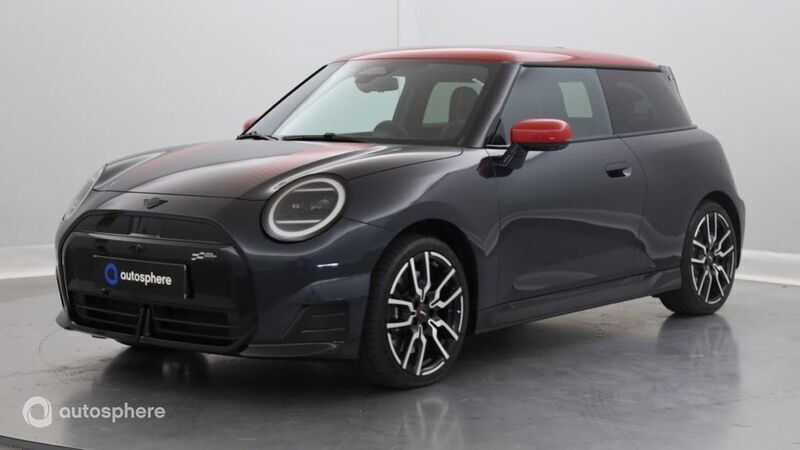 Gris Utilisé 2024 Mini Cooper Citadine | 34 999 € - Image 1/4