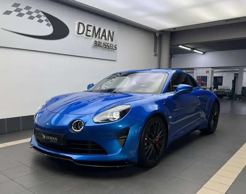 Bleu Nouvelle 2025 Alpine A110 Coupé | 81 900 € - Image 1/4