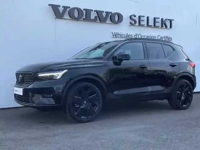 Noir Utilisé 2024 Volvo XC40 SUV | 37 900 € (Prix cher) - Image 1/4