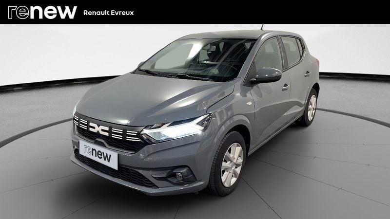 Gris Utilisé 2023 Dacia Sandero Expression Citadine | 16 490 € (Prix assez cher) - Image 1/4