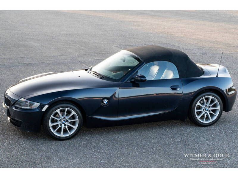 Bleu Utilisé 2006 BMW Z4 Cabriolet | 16 950 € (Prix juste) - Image 1/4