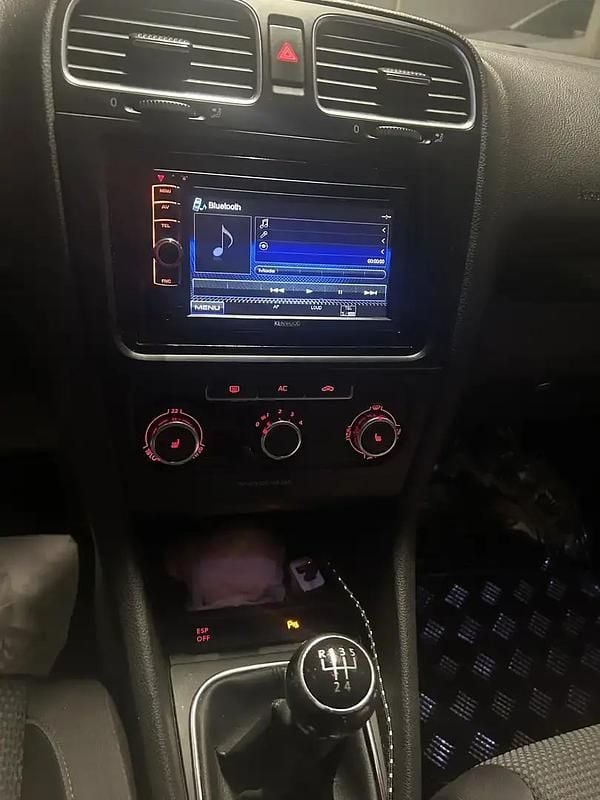 Occasion VW Golf 105 ch (77 kW) 2010 Bleu Berline