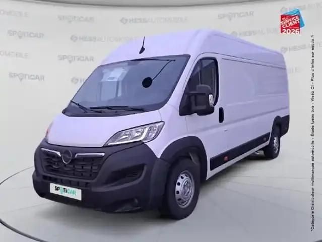 Blanc icy Occasion 2023 Opel Movano S Berline | 28 999 € (Prix juste) - Image 1/4
