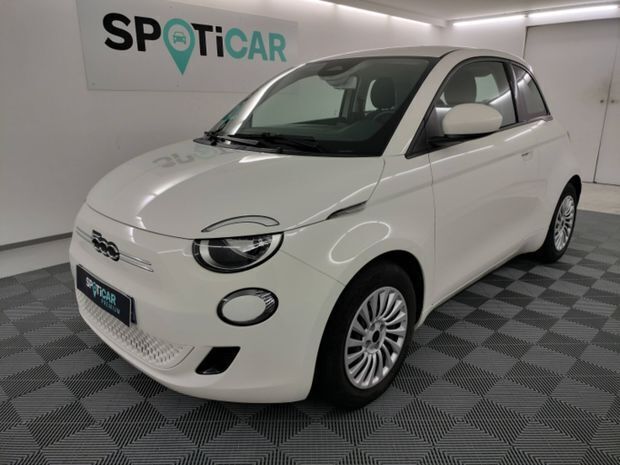 Blanc Utilisé 2022 Fiat 500e Action Citadine | 13 990 € (Prix juste) - Image 1/4