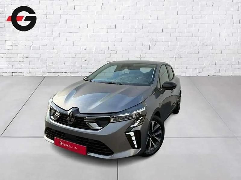 Noir Utilisé 2024 Mitsubishi Colt Berline | 15 990 € (Prix juste) - Image 1/4
