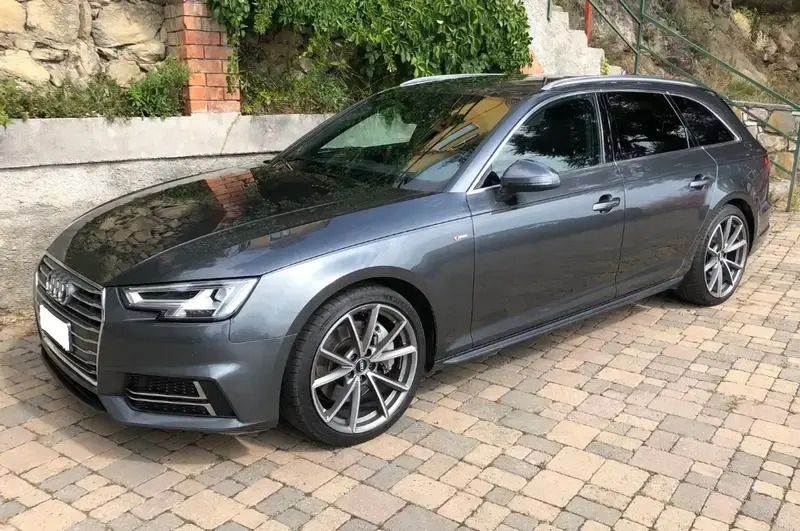 Gris Utilisé 2016 Audi A4 S-Line Break | 22 990 € (Prix juste) - Image 1/4