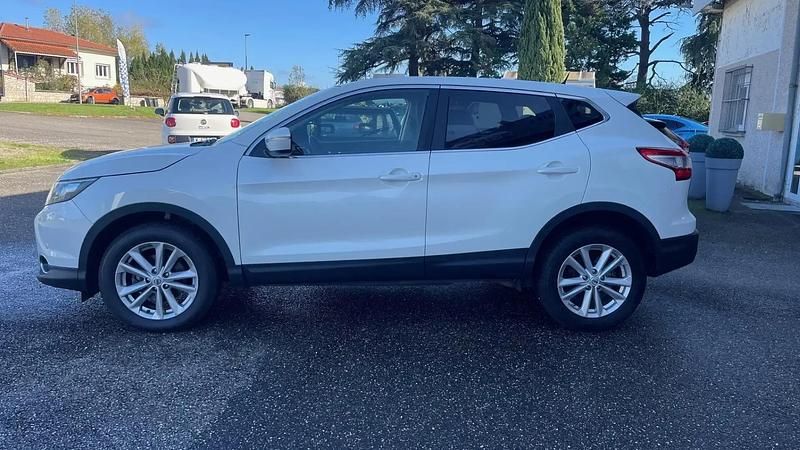 Utilisé 2014 Nissan Qashqai +2 Tekna SUV | 7 290 € - Image 1/4