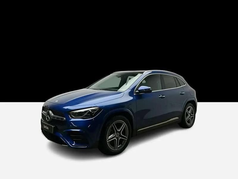 Bleu Utilisé 2025 Mercedes GLA180 AMG line SUV | 47 169 € - Image 1/4