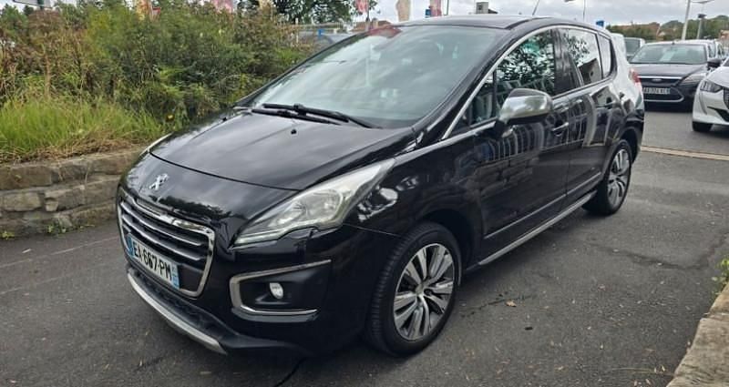Noir Utilisé 2015 Peugeot 3008 Allure Monospace | 7 490 € - Image 1/4