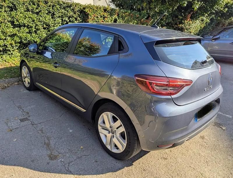 Gris Occasion 2022 Renault Clio V Business Berline | 12 500 € (Prix juste) - Image 1/4