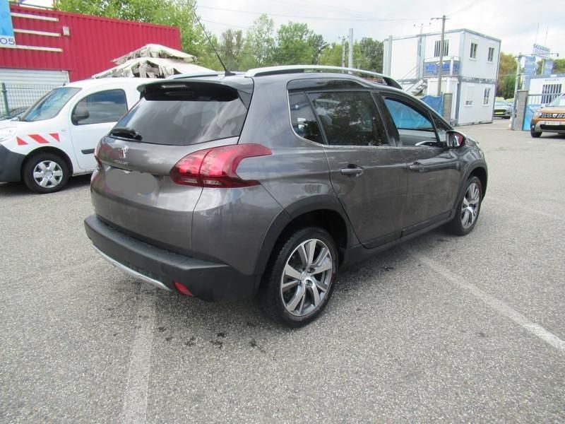 Image 2/4