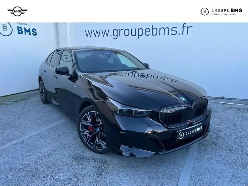 Noir Utilisé 2025 BMW 550 M Sport Berline | 89 900 € - Image 1/4