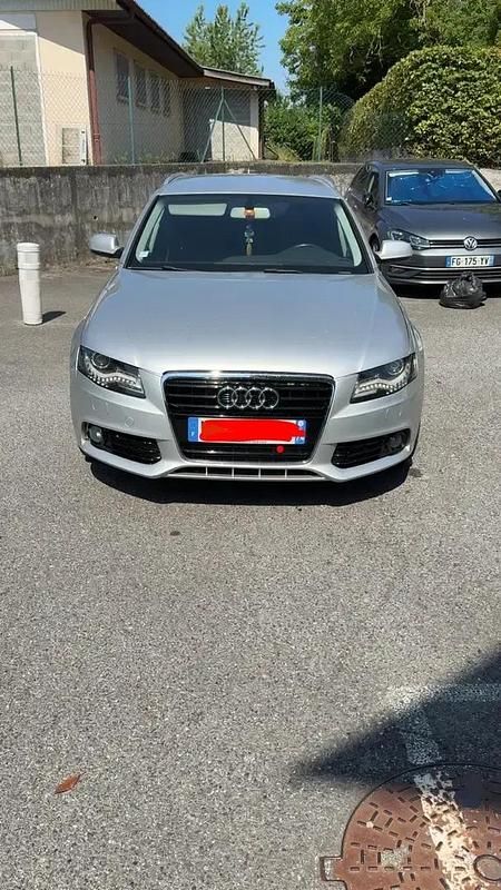 Utilisé 2009 Audi A4 S-Line Break | 10 000 € (Bon prix) - Image 1/4
