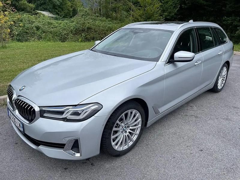 Gris Utilisé 2020 BMW 530 Luxury Line Break | 34 850 € (Prix juste) - Image 1/4
