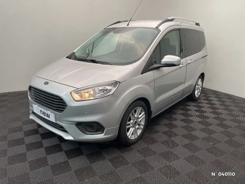 Gris Utilisé 2019 Ford Tourneo Courier Titanium Monospace | 12 995 € (Prix juste) - Image 1/4