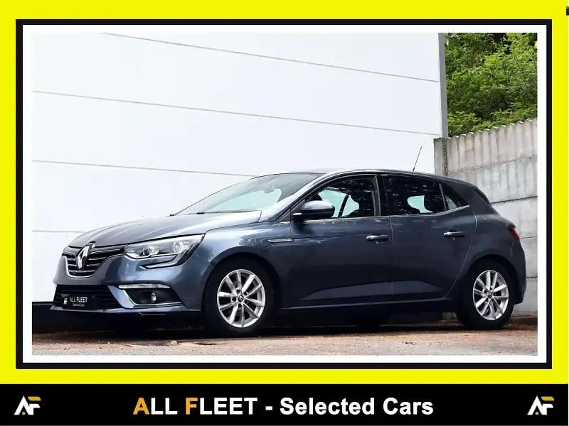 Gris Utilisé 2016 Renault Mégane III Berline | 7 890 € (Bon prix) - Image 1/4