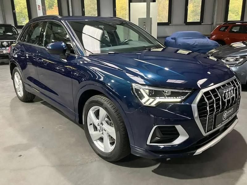 Bleu Utilisé 2019 Audi Q3 Sport SUV | 28 990 € (Super prix) - Image 1/4