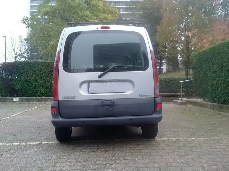 Image 2/4
