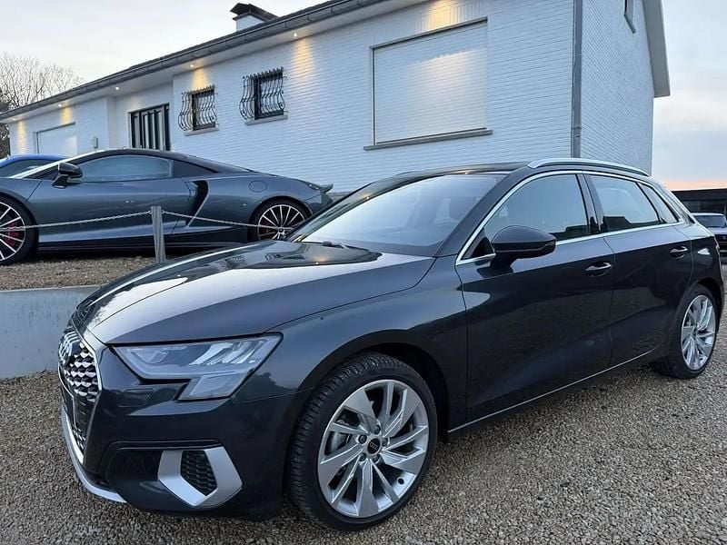 Gris Occasion 2023 Audi A3 Sport Break | 26 750 € (Super prix) - Image 1/4