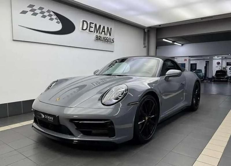 Gris Occasion 2023 Porsche 992 Chrono Cabriolet | 145 000 € - Image 1/4