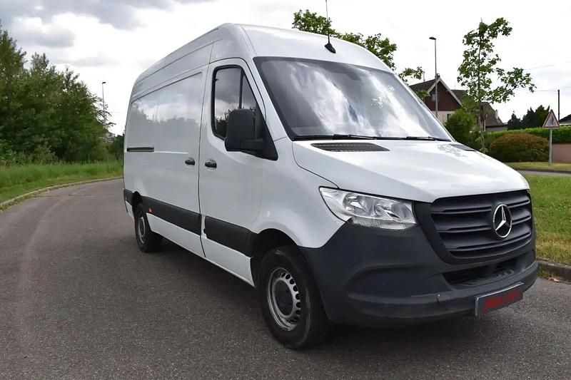 Blanc Utilisé 2020 Mercedes Sprinter Van | 17 490 € - Image 1/4