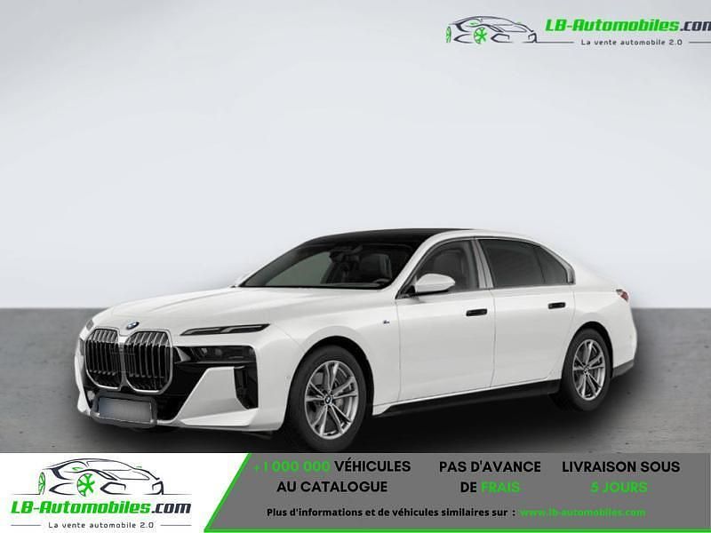 Occasion 2024 BMW 740 Comfort Edition Berline | 104 100 € - Image 1/4