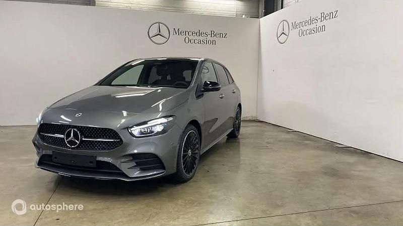 Gris montagne métallisé Utilisé 2024 Mercedes B250e AMG line Monospace | 41 999 € - Image 1/4