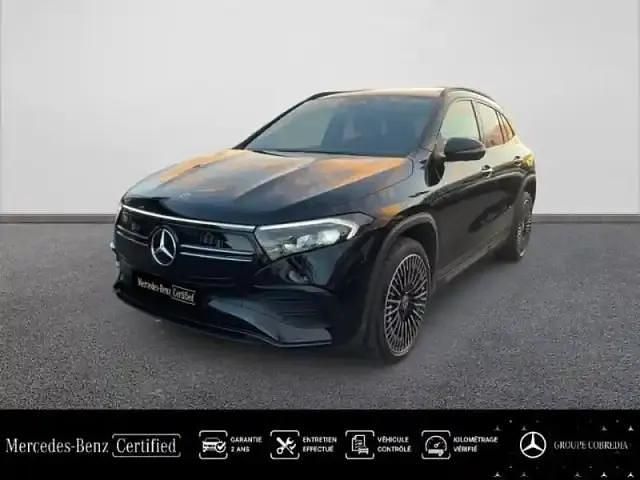 Noir cosmos métallisé Utilisé 2023 Mercedes EQA250+ AMG line SUV | 39 990 € - Image 1/4