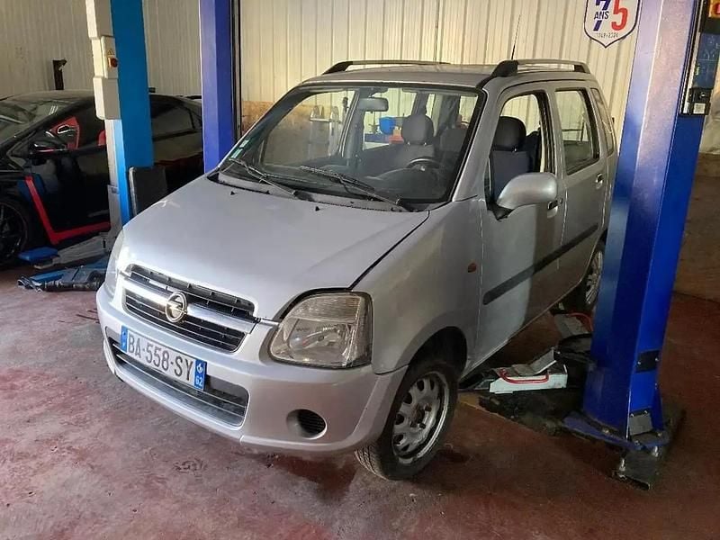 Gris Occasion 2007 Opel Agila Essentia Break | 500 € - Image 1/4