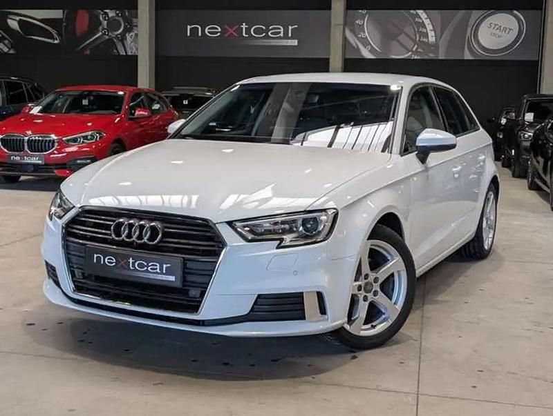 Blanc Occasion 2018 Audi A3 Sport Berline | 16 990 € (Super prix) - Image 1/4