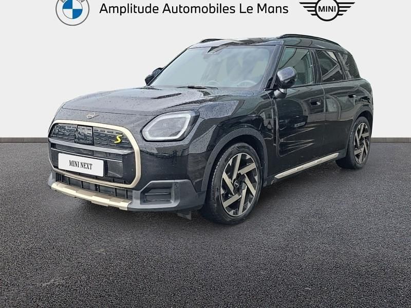 Occasion 2025 Mini Countryman Favoured SUV | 43 900 € (Prix juste) - Image 1/4