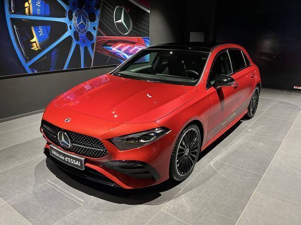 Utilisé 2024 Mercedes A200 AMG line | 46 489 € - Image 1/4