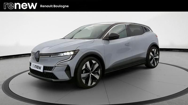 Gris Utilisé 2023 Renault Mégane Techno Berline | 29 490 € (Prix juste) - Image 1/4