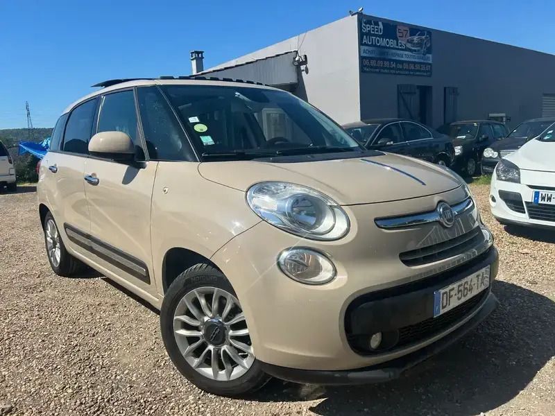 Beige Utilisé 2014 Fiat 500L Lounge Monospace | 5 999 € (Prix juste) - Image 1/4