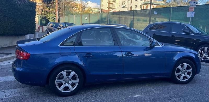 Occasion Audi A4 Ambition 120 ch (88 kW) 2010 Bleu Berline